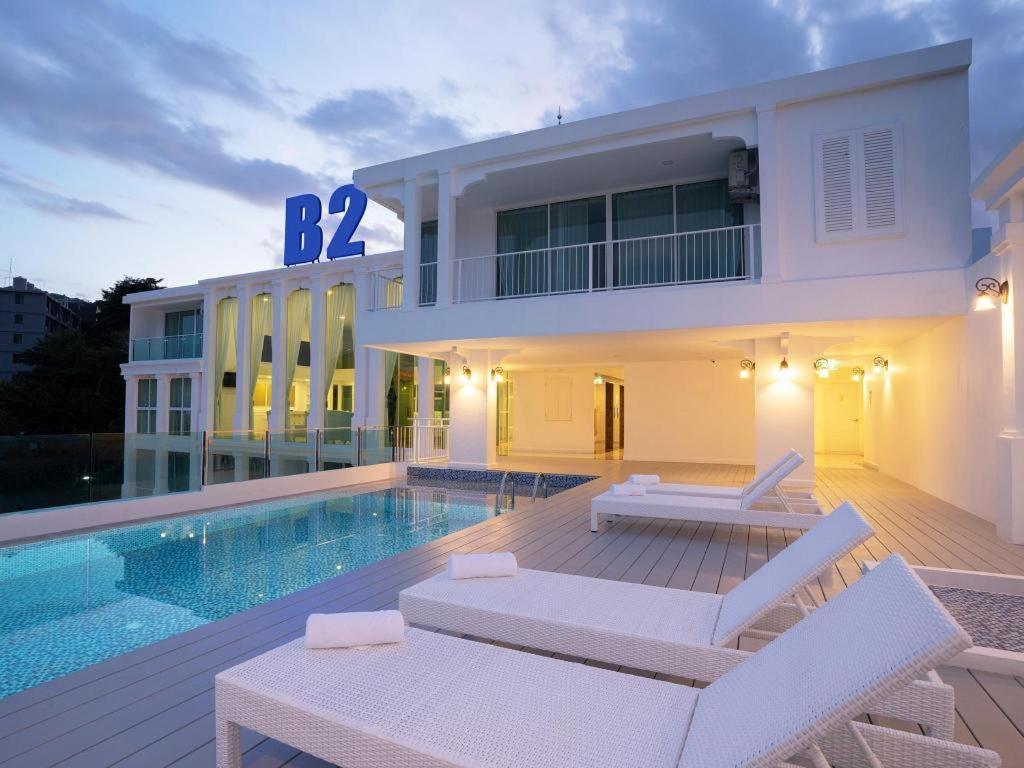 B2 Phuket Premier Hotel Patong Экстерьер фото